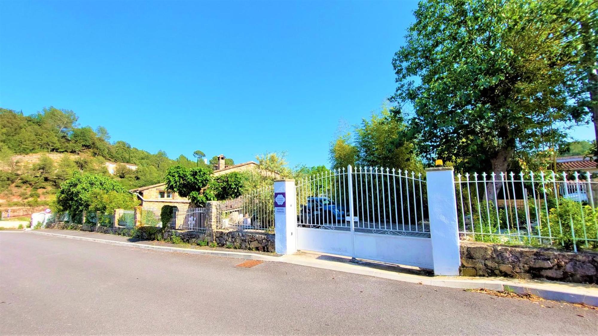 Bed and Breakfast La Bergerie Du Moulin (Adults Only) Taradeau Экстерьер фото